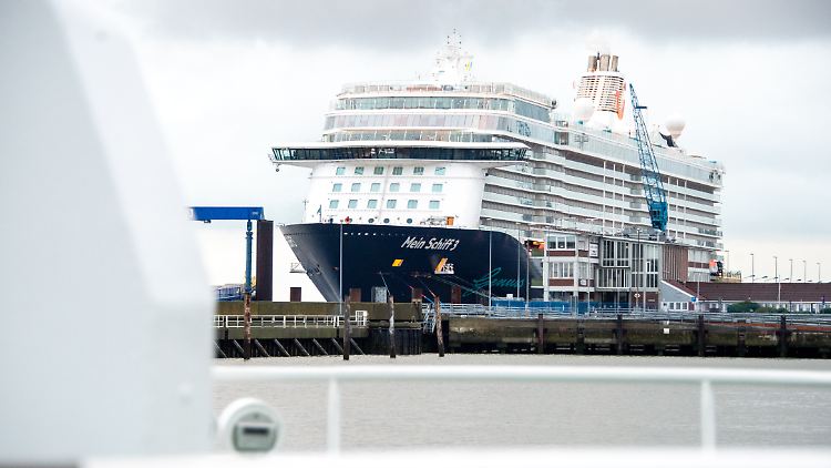 Die "Mein Schiff 3" beherbergt seit über vier Wochen 2900 Tui-Crew-Mitglieder.