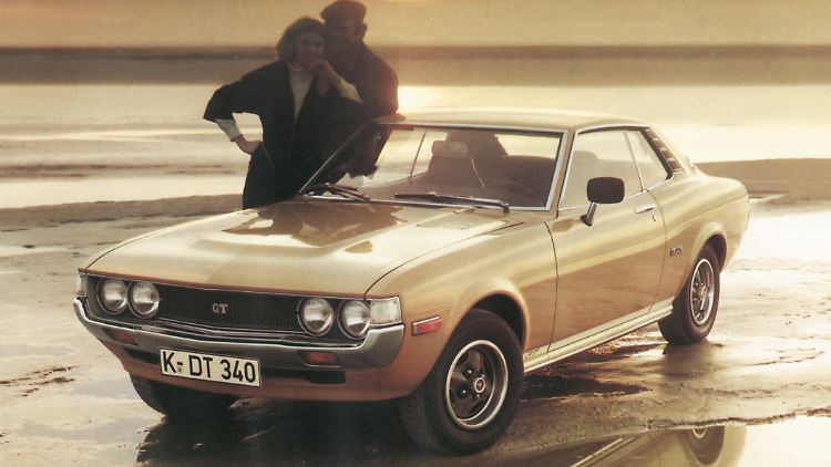 1970 startete mit dem Celica GT die Karriere der sportlichen Baureihe von Toyota.