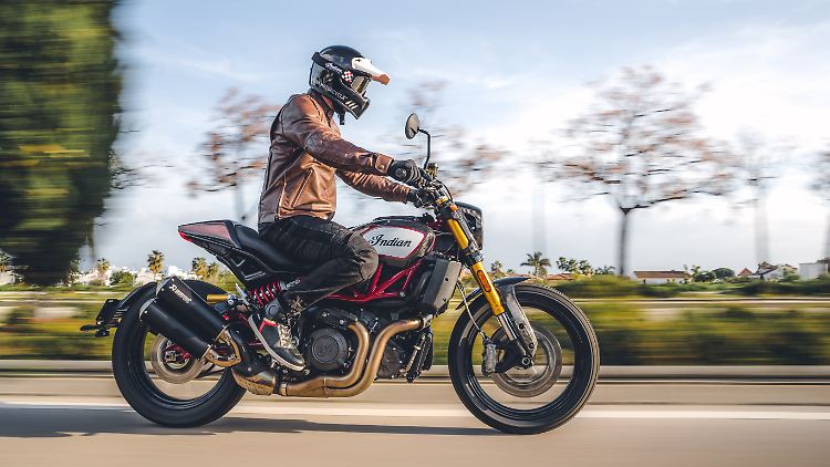 Reichlich mit Karbon gesegnet ist die Indian FTR 1200 Carbon.