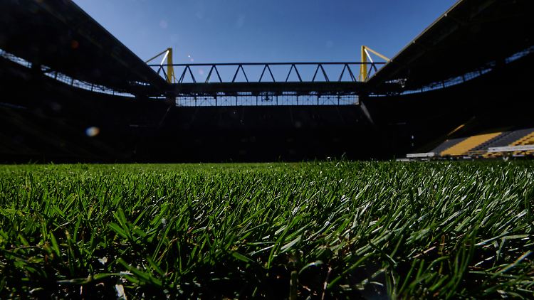 Der Ball soll zwar wieder rollen, aber Zuschauer werden nicht im Stadion sein.