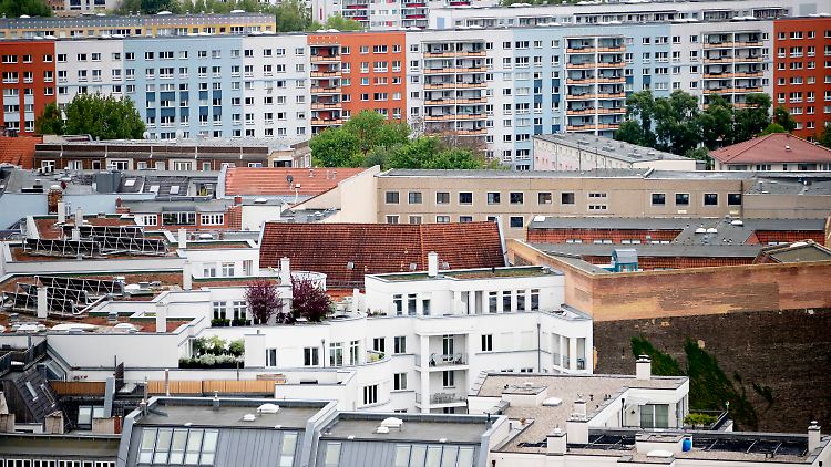 Mehr als sechs Prozent der Befragten berichten von gravierenden Einkommenseinbußen wegen der Pandemie, wodurch sie die Miete nicht mehr zahlen können.