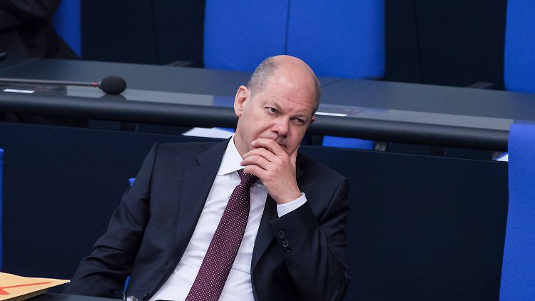 Bundesfinanzminister Olaf Scholz muss in den kommenden Jahren mit weniger Mitteln als erhofft auskommen.