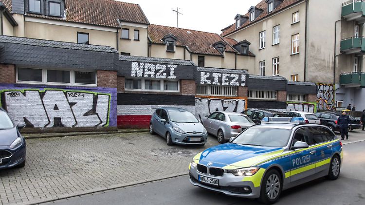 In Dortmund-Dorstfeld will die Zivilgesellschaft einen Stadtteil nicht aufgeben.