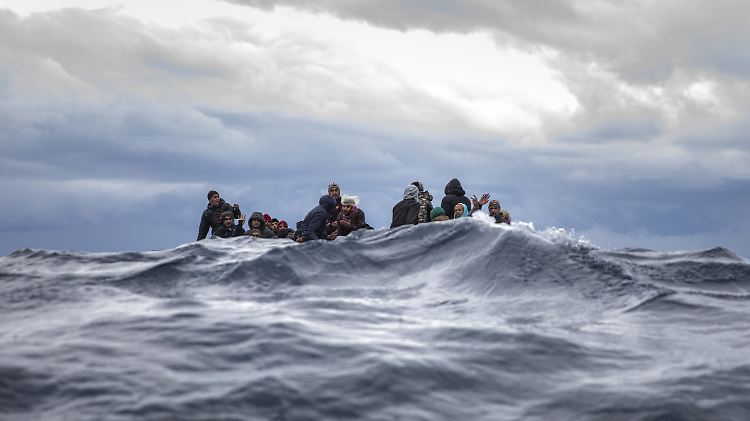 Malta soll Handelsschiffe aufgefordert haben, Flüchtlingsboote auf hohe See zurückzudrängen.