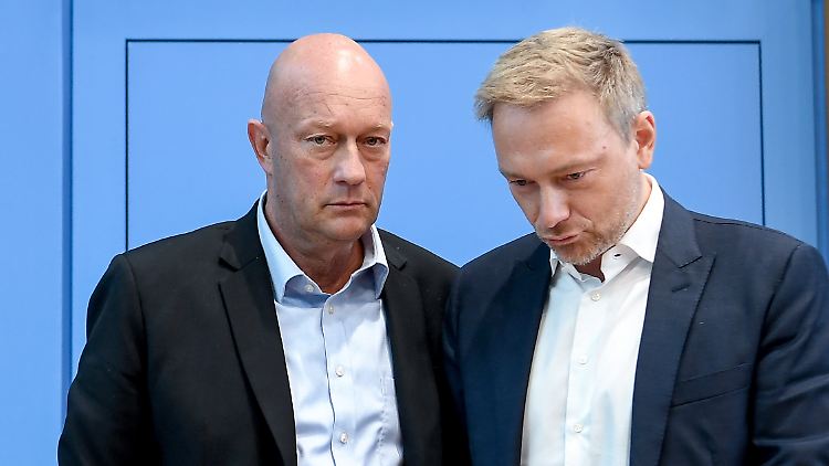 Kemmerich beschert FDP-Chef Lindner bislang viel Arbeit in diesem Jahr.