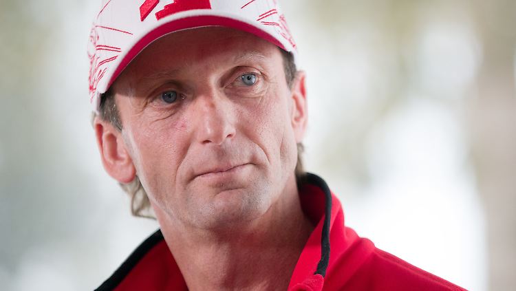 Heinz Kuttin ersetzt Ronny Ackermann.