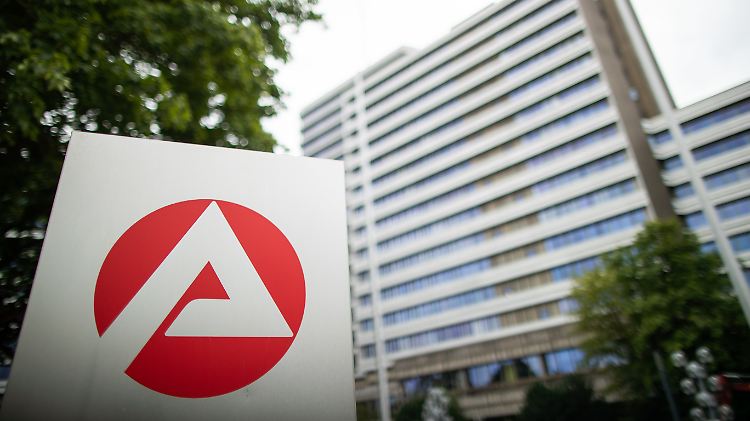 Auch der Anspruch auf Versicherungsschutz für Erwerbslose wird erweitert.