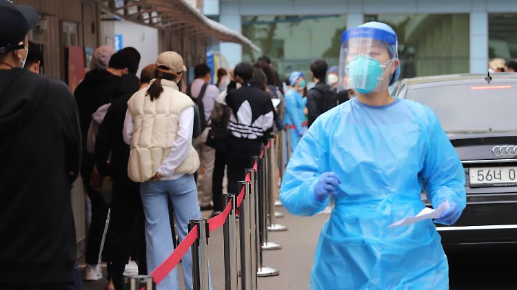 Nach dem erneuten Anstieg der Corona-Infektionen startet Südkorea eine Testoffensive.