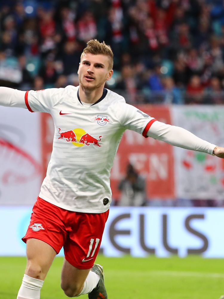 Timo Werner trifft und trifft - Liverpool und der FC Chelsea haben die Fühler nach dem RB-Stürmer ausgestreckt.