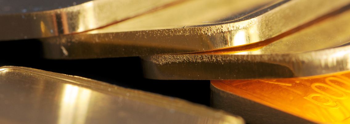 Ein Verdächtiger soll mit dem Corona-Unterstützungsgeld Gold im Wert von 25.000 Euro gekauft haben.