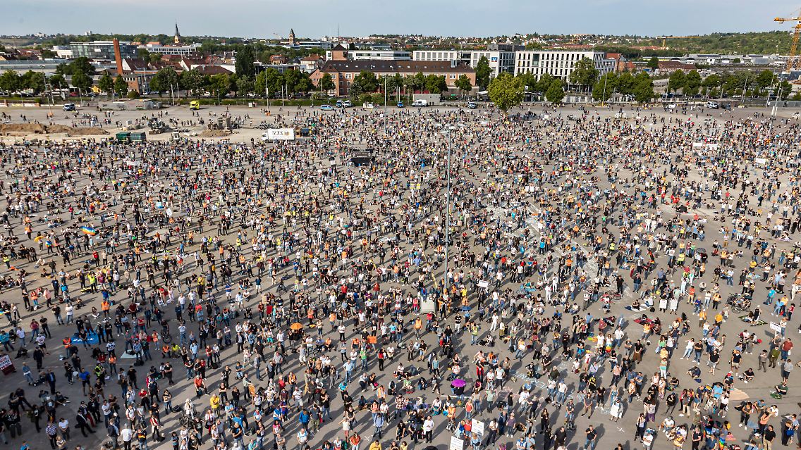Der Cannstadter Wasen vor einer Woche: Für Samstag ist wieder eine Demonstration gegen die Corona-Beschränkungen geplant.