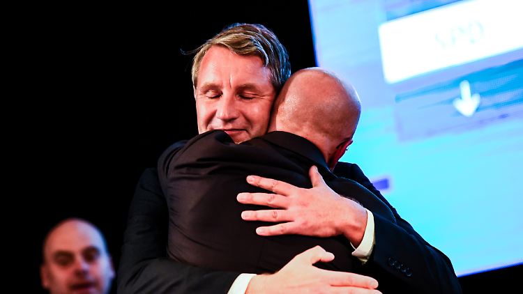 Zwei, die sich gut verstehen: Björn Höcke und Andreas Kalbitz.
