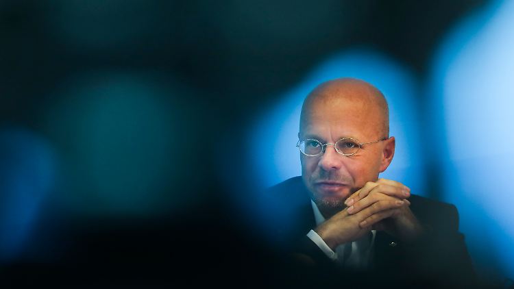 Kalbitz hatte bereits angekündigt, Rechtsmittel gegen den Rauswurf einzulegen.