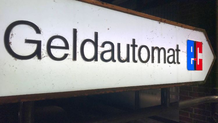 Im März wurden in Deutschland zehn Milliarden Euro abgehoben.