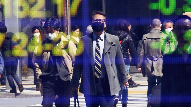 Schon Ende 2019 schrumpfte die japanische Wirtschaft wegen einer Mehrwertsteuer-Erhöhung.