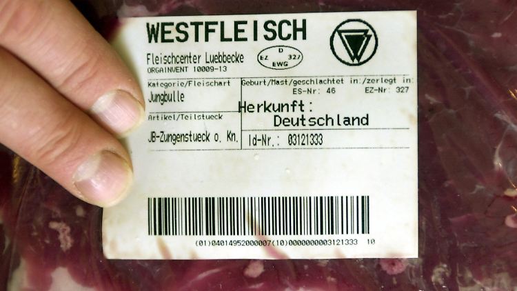 Das Kabinett will sich morgen mit den Corona-Folgen für die Fleischindustrie beschäftigen.