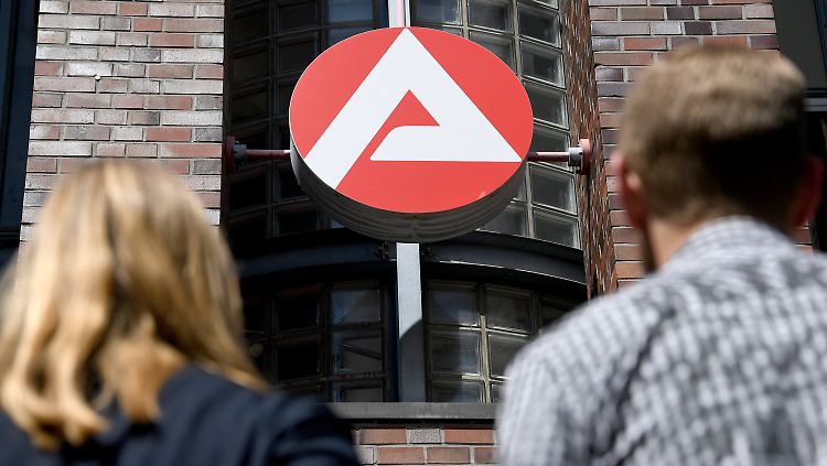 Die Auswirkungen der Pandemie haben auch Auwirkungen auf die Arbeitsmarktstatistiken.