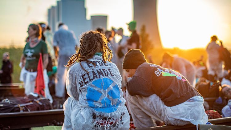 Laut der Initiative gibt es keine rechtskräftigen Verurteilungen im Zusammenhang mit den "Ende Gelände"-Massenaktionen. 