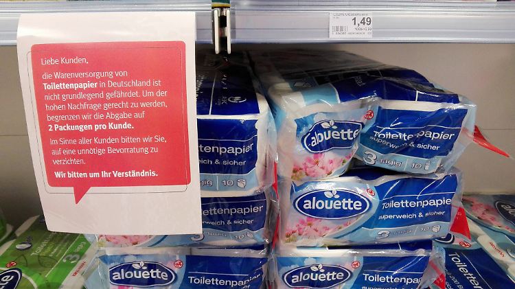 Klopapier war zwischenzeitlich so begehrt, dass es rationiert werden musste. Jetzt geht die Nachfrage deutlich zurück.