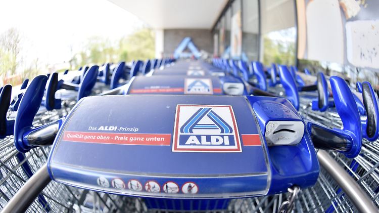 Aldi will weniger für die Wurst zahlen.