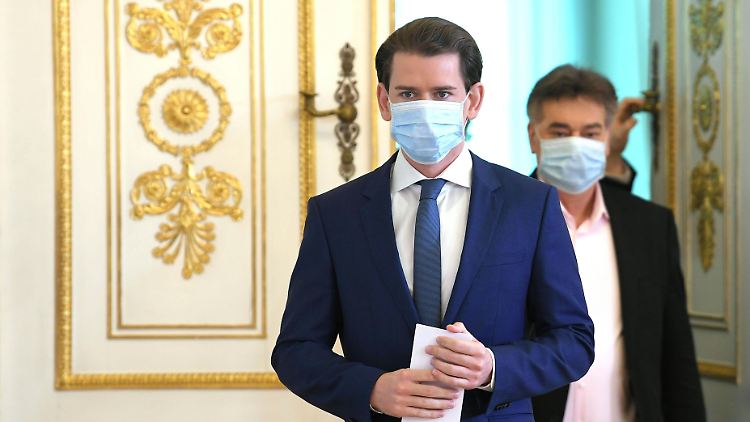 Österreichs Bundeskanzler Sebastian Kurz und Vizekanzler Werner Kogler reagieren auf steigende Coronazahlen.