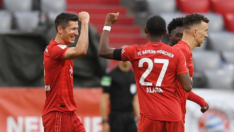 Robert Lewandowski traf im 25. Bundesliga-Spiel zum 27. Mal.