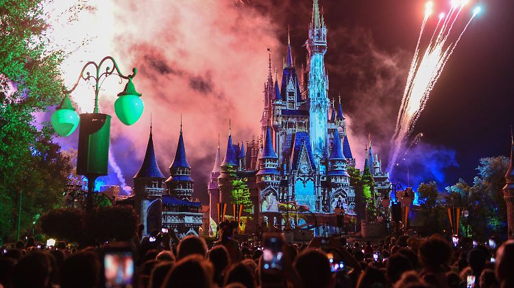 Das berühmte Disney-Schloss ist Schloss Neuschwanstein nachempfunden.
