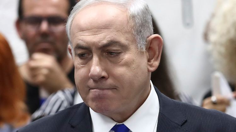 Dass ein amtierender Ministerpräsident vor Gericht steht, ist in Israel ein Novum.