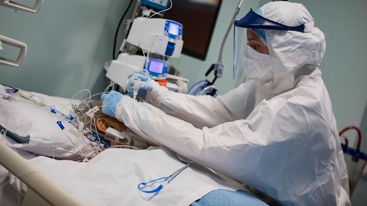 Durch den Wirkstoff ABX464 soll ein schwerer Verlauf bei Covid-19 möglichst verhindert werden.