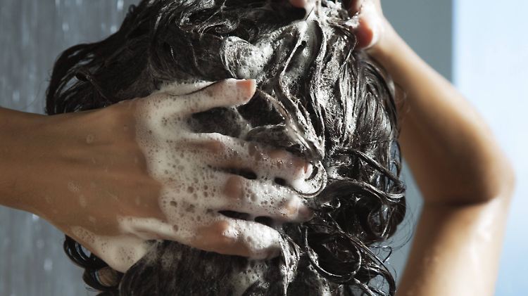 Wunder sollte man sich vom Shampoos nicht erwarten aber gute Pflege.
