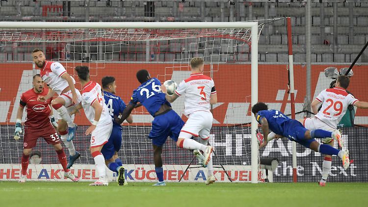 Schalke kommt aus dem Negativlauf einfach nicht heraus.