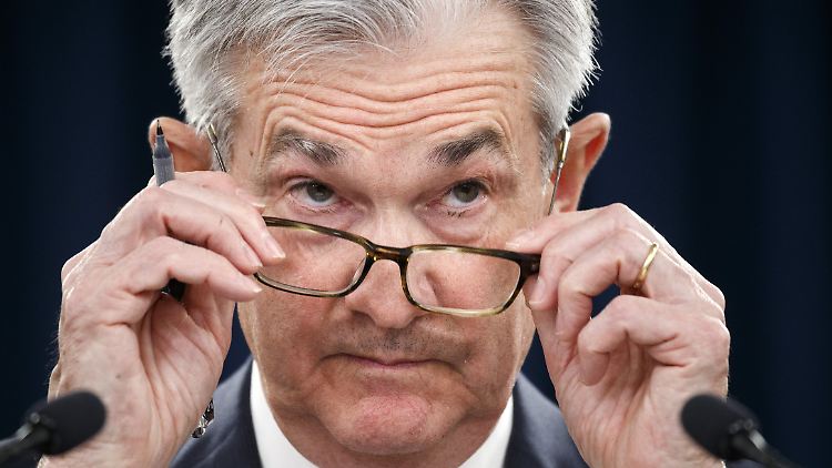 US-Notenbankchef Powell wehrt sich bislang erfolgreich gegen Nullzins-Forderungen aus dem Weißen Haus.