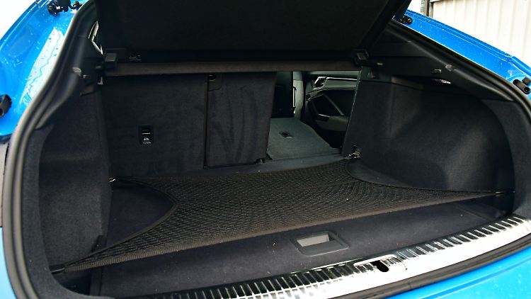 Mit 530 bis 1400 Liter Kofferraumvolumen verschenkt der Audi Q3 Sportback keinen Platz.