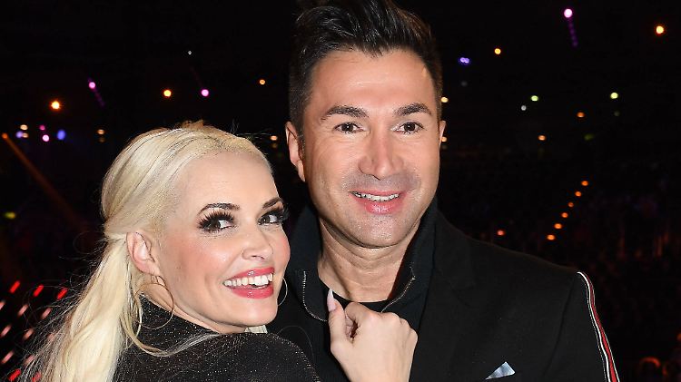 Was sich liebt, das neckt sich: Daniela Katzenberger und Lucas Cordalis.