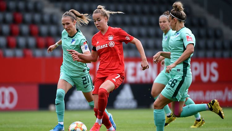 Giulia Gwinn und der FC Bayern entschieden die Partie gegen Hoffenheim erst kurz vor Schluss.