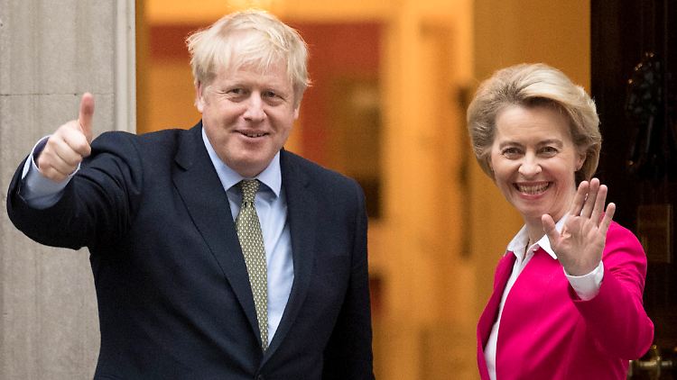 Nicht im Oktober oder September - im Juni will sich Großbritanniens Premier Johnson mit EU-Kommissionspräsidentin von der Leyen über das Thema Brexit sprechen.