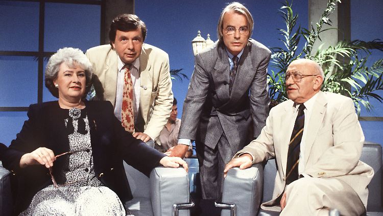 Mit dem "Literarischen Quartett" schrieb Reich-Ranicki (r.) Fernsehgeschichte.