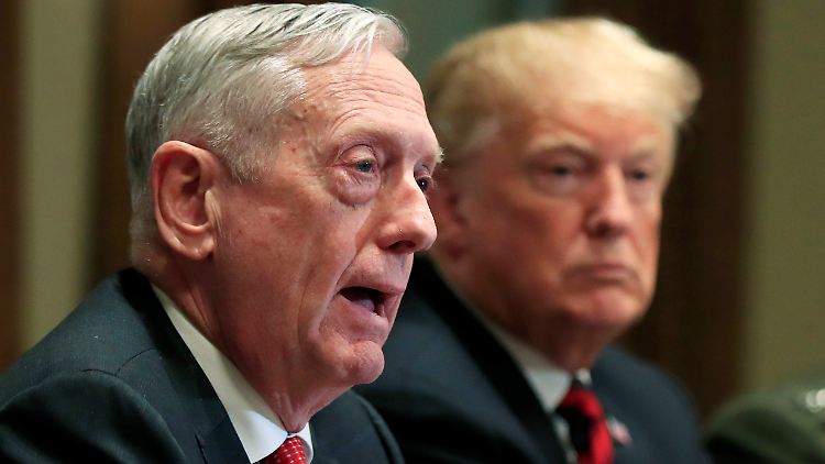 Zwei Jahre war Mattis Verteidigungsminister in der Regierung Trump. Dann trat er wegen anhaltender Meinungsverschiedenheiten zurück.