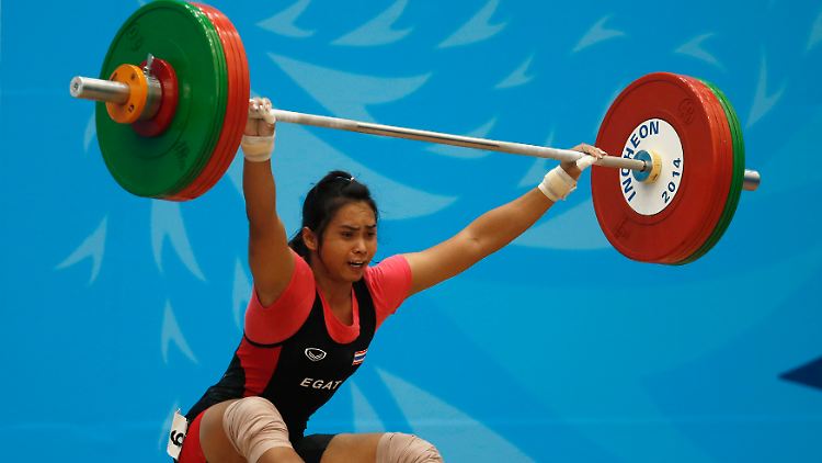Rattikan Gulnoi, Olympia-Dritte von London 2012 und Weltmeisterin von 2014, wurde in der ARD-Doku 2018 mit versteckter Kamera dabei gefilmt, wie sie von ihrem Drogenmissbrauch seit dem 18. Lebensjahr erzählte.