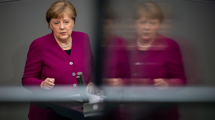 Kanzlerin Angela Merkel im Bundestag.
