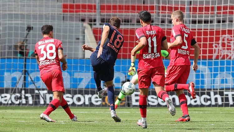 Leon Goretzka machte mit seinem Führungstreffer den schnellen Rückstand seines FC Bayern vergessen.