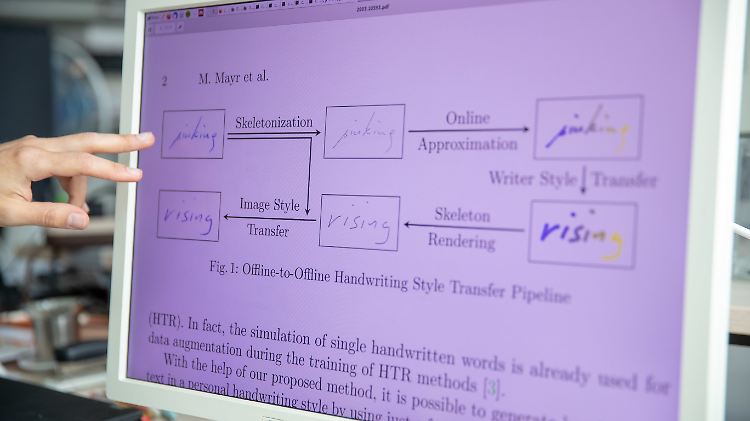 25 bis 30 Zeilen braucht die Software, um eine Handschrift zu imitieren.