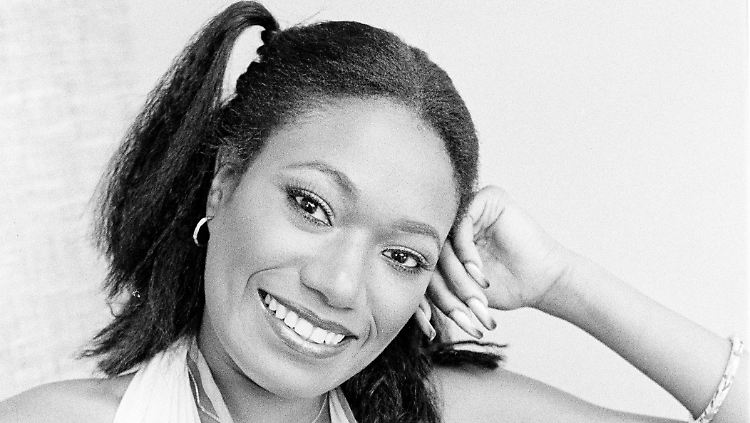 Bonnie Pointer war 21 Jahre alt, als sie die Pointer Sisters gründete. Zunächst war die Band mit Retro-Sounds erfolgreich, später wechselte sie ins Disco-Genre.