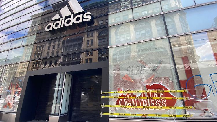 Wie hier in New York wurden in den vergangenen Tagen auch Unternehmen Ziel der Wut der Demonstranten.