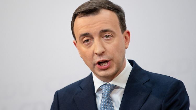 Nach dem Missbrauchsfall in Münster verlangt CDU-Generalsekretär Ziemiak eine Verschärfung des Strafrechts.