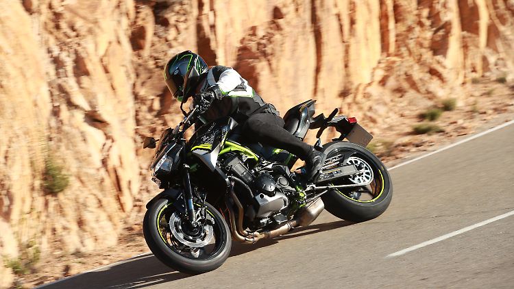 Die Kawasaki Z900 hat seit Jahren den Ruf, eines der besten Naked-Bikes zu sein.