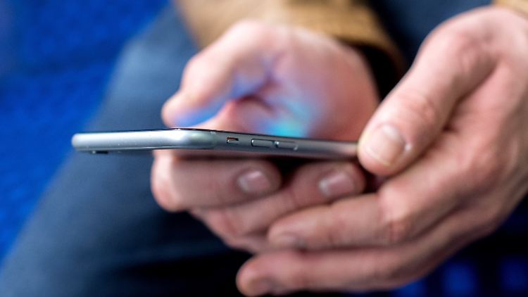 Mindestens ein Dutzend Warn-App-Duplikate gibt es weltweit.