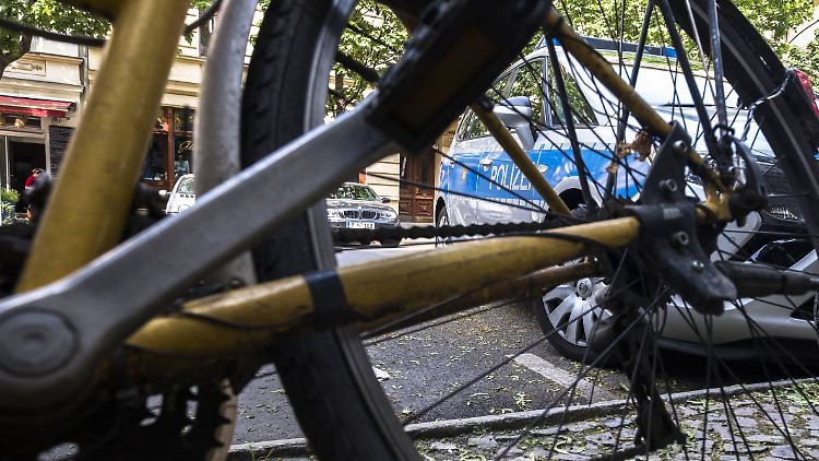 Die Polizei und Fahrräder - in Leipzig offenbar eine schwierige Verbindung.