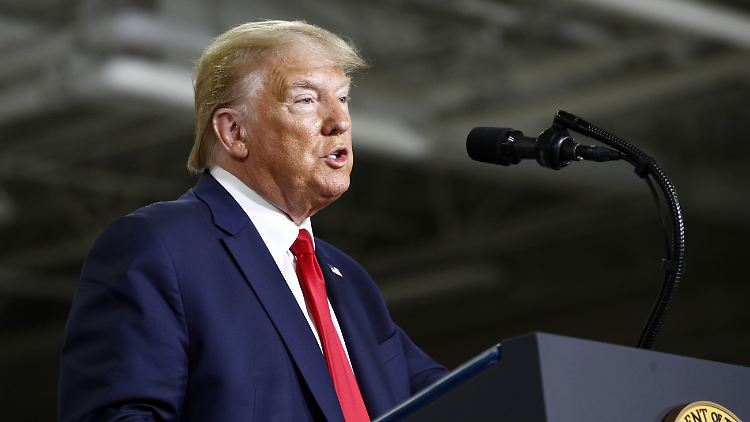 Donald Trump macht jetzt Fußball-Fasten.
