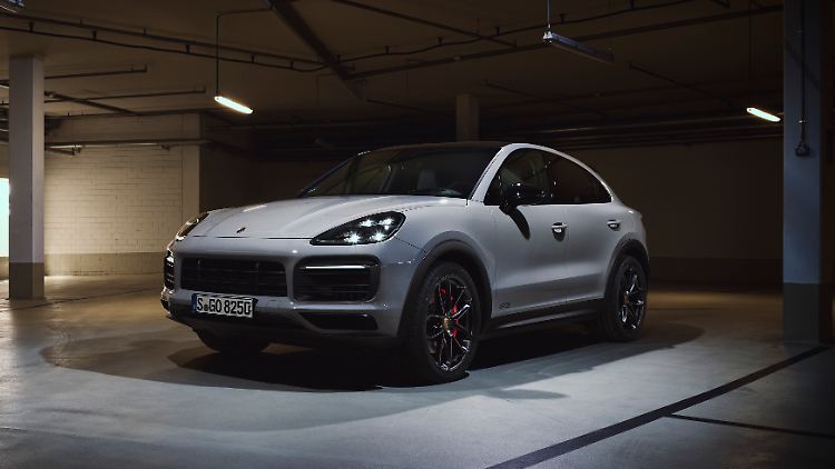 Statt mit einem Sechszylinder wird der Cayenne GTS jetzt wieder mit einem 460 PS starken V8 angeboten.